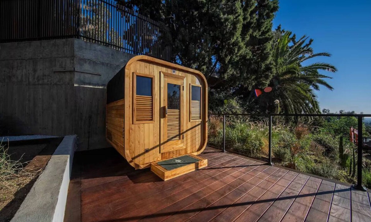 Elysian Heights House | Skyline Serenity: Lux Hilltop Retreat Sauna + Spa