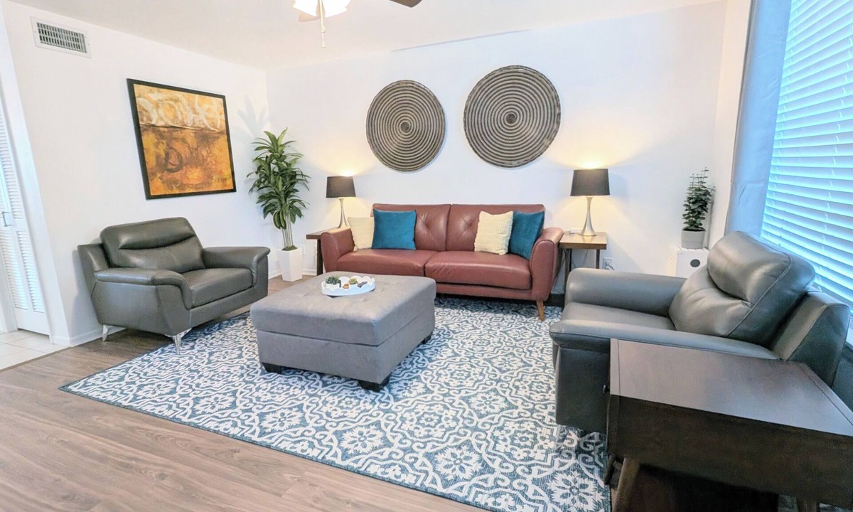 East Bernard House | Sleep 6 Pet Friendly Fully Stocked in East Bernard