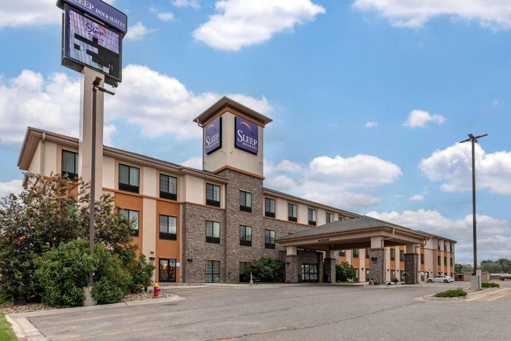 Miles City Hotel | Sleep Inn & Suites