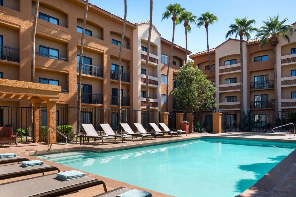 Camelback East Hotel | Sonesta Select Phoenix Camelback
