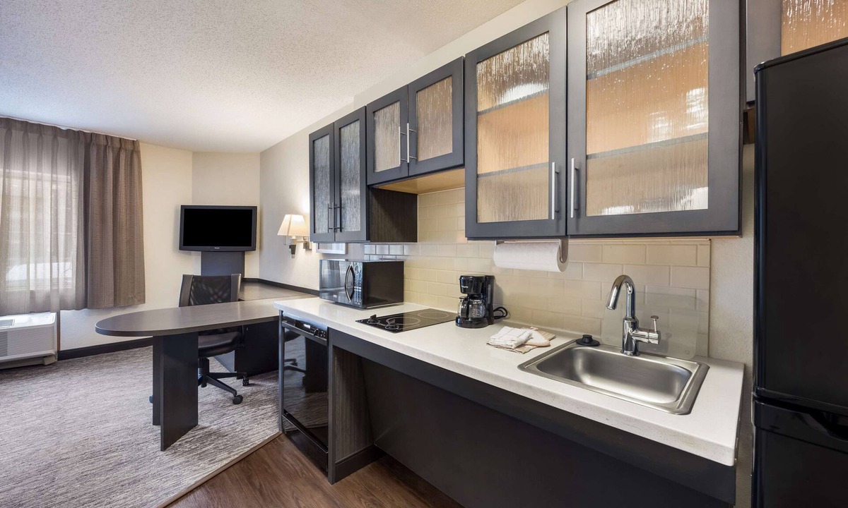 Memorial Hotel | Sonesta Simply Suites Houston CityCentre I-10 West