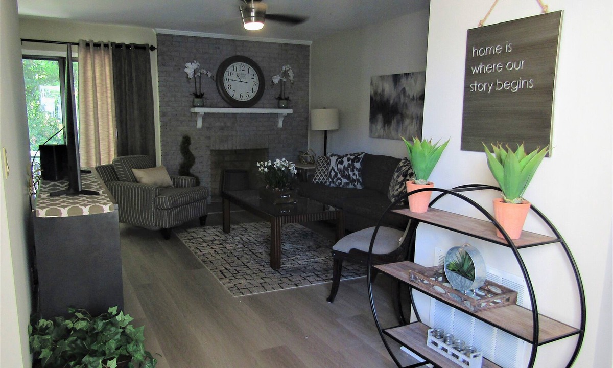 McAlpine Condo | South Charlotte Pet Friendly All Inclusive Condo