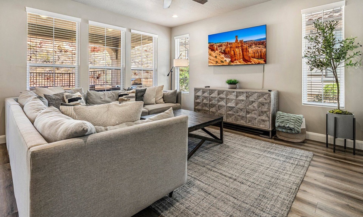Washington House | Southern Utah Escape at Escondido Resort | Ping Pong Table, Resort Amenities, SLP 20!