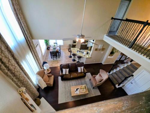 Clodine Villa | Spacious 4 Bedroom Luxury Retreat in Peaceful Richmond Katy Sleeps 10