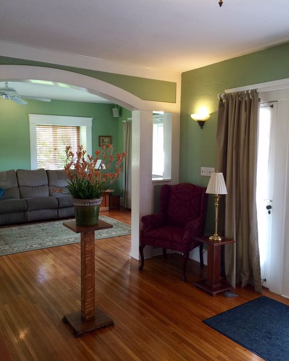 Middletown House | Spacious home in San Diego's prestigious Mission Hills Neighborhood