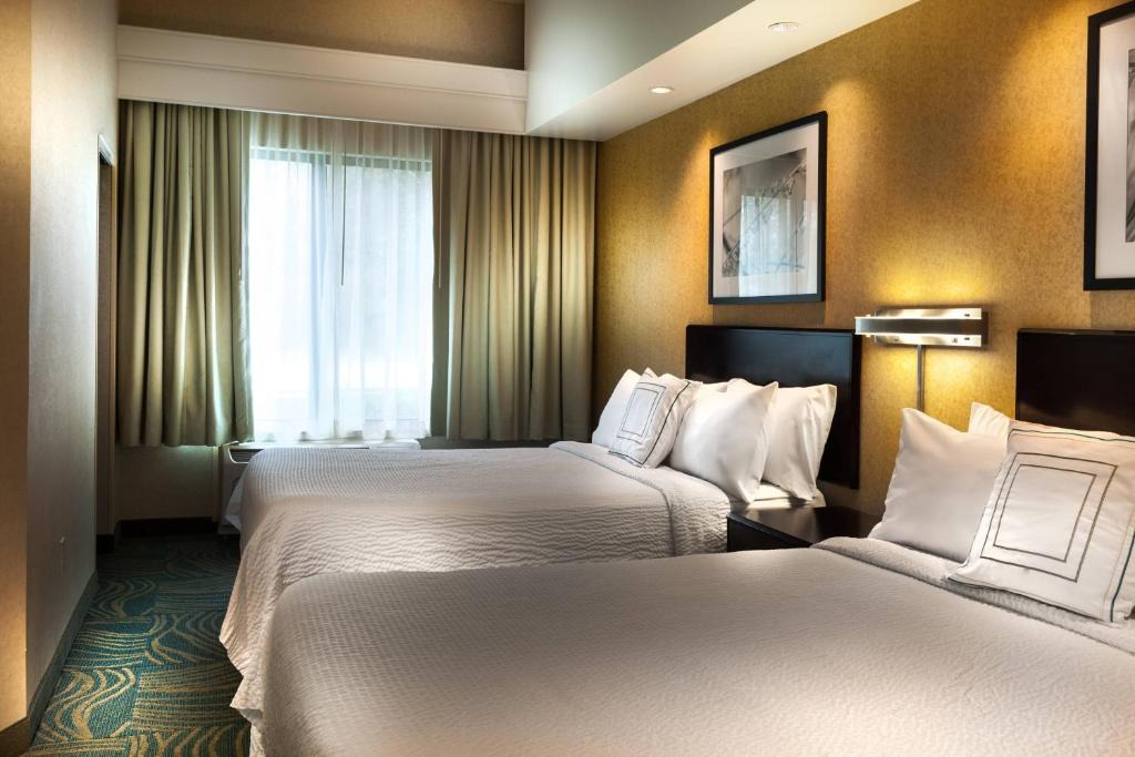 Grapevine Hotel | SpringHill Suites Dallas DFW Airport North/Grapevine