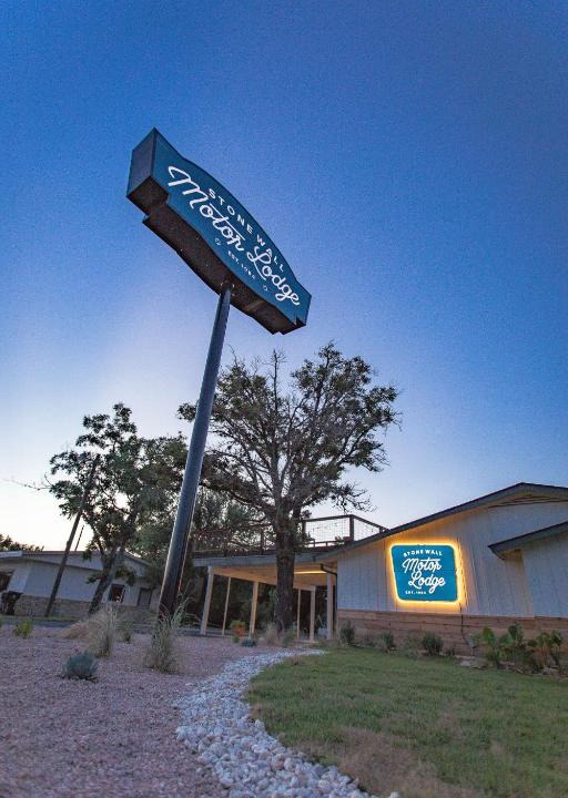 Stonewall Hotel | Stonewall Motor Lodge