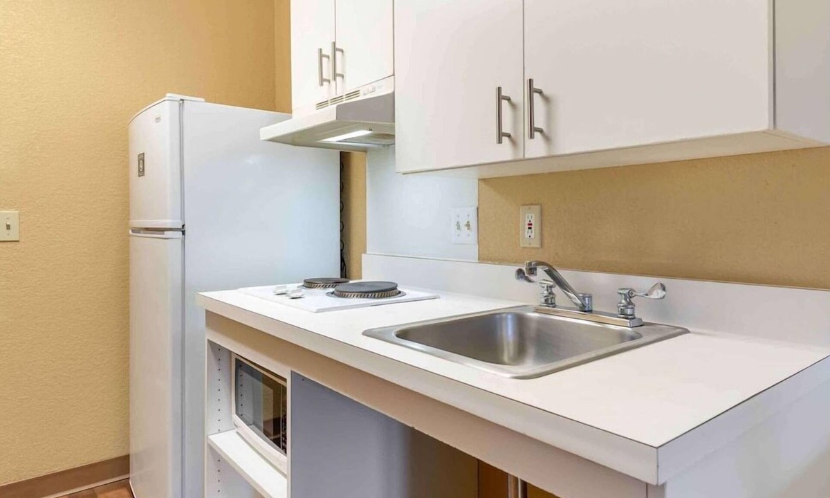 Eagan Hotel | Studio 6 Extended Stay Minneapolis Airport Eagan MN