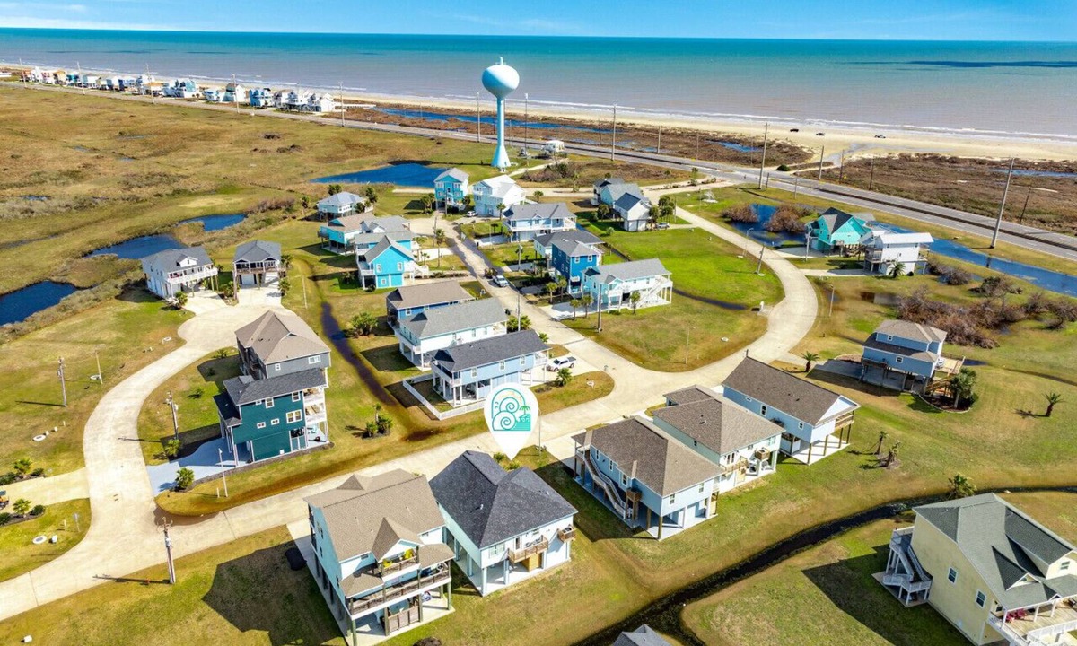 Pointe San Luis House | Stunning Galveston home with gulf views and beach access