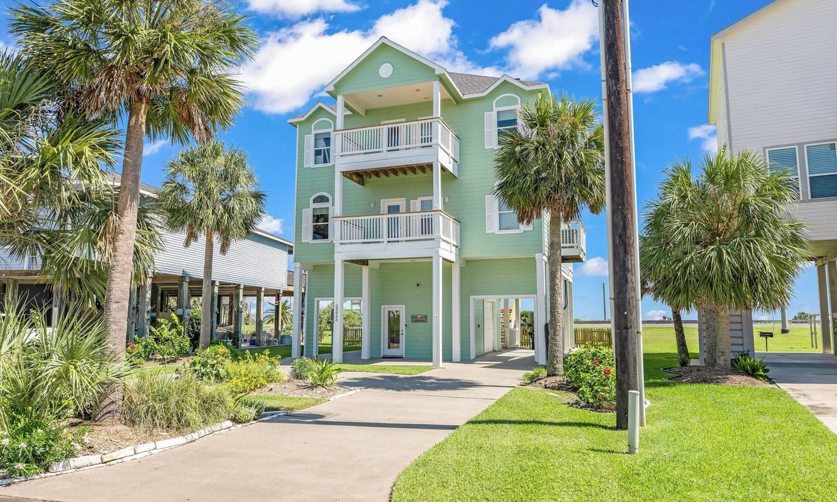 Pointe San Luis House | Stunning Ocean Views, 10-Min Walk to Beach, Sleeps 13, Private Pool