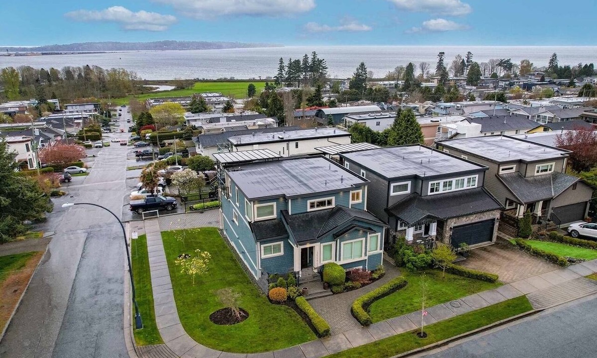 White Rock Villa | Stunning Oceanview Villa Steps from White Rock Beach