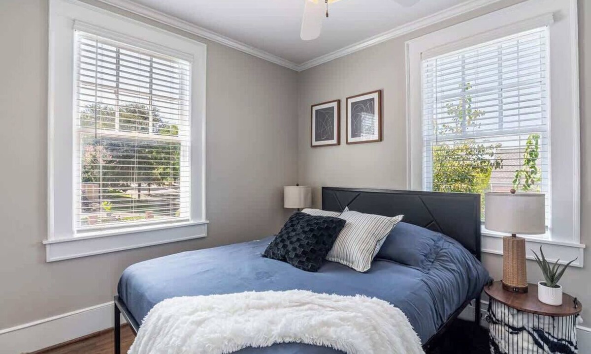 Columbia Condo | Stylish King Retreat Near 5 Points with Patio