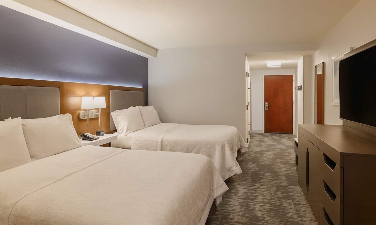 Mount Vernon Triangle Hotel | Stylish Retreat: Minutes from National Mall! On-site Bar, Pets Allowed | 2 Units