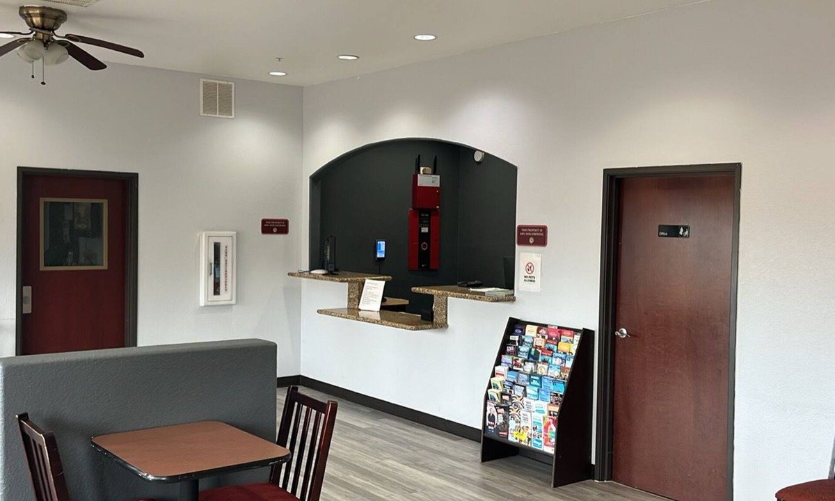 Clute Hotel | Suburban Studios Clute - Lake Jackson