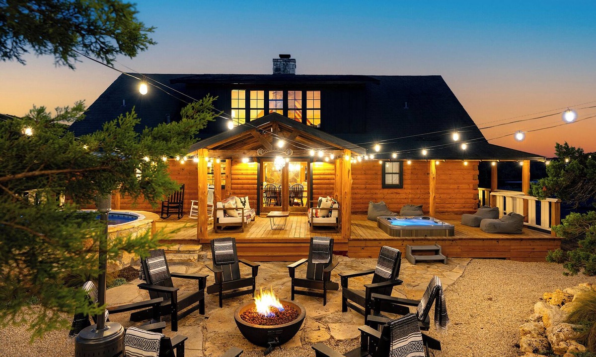 Wimberley House | Summer Escape | Pool | Hot Tub | Sauna