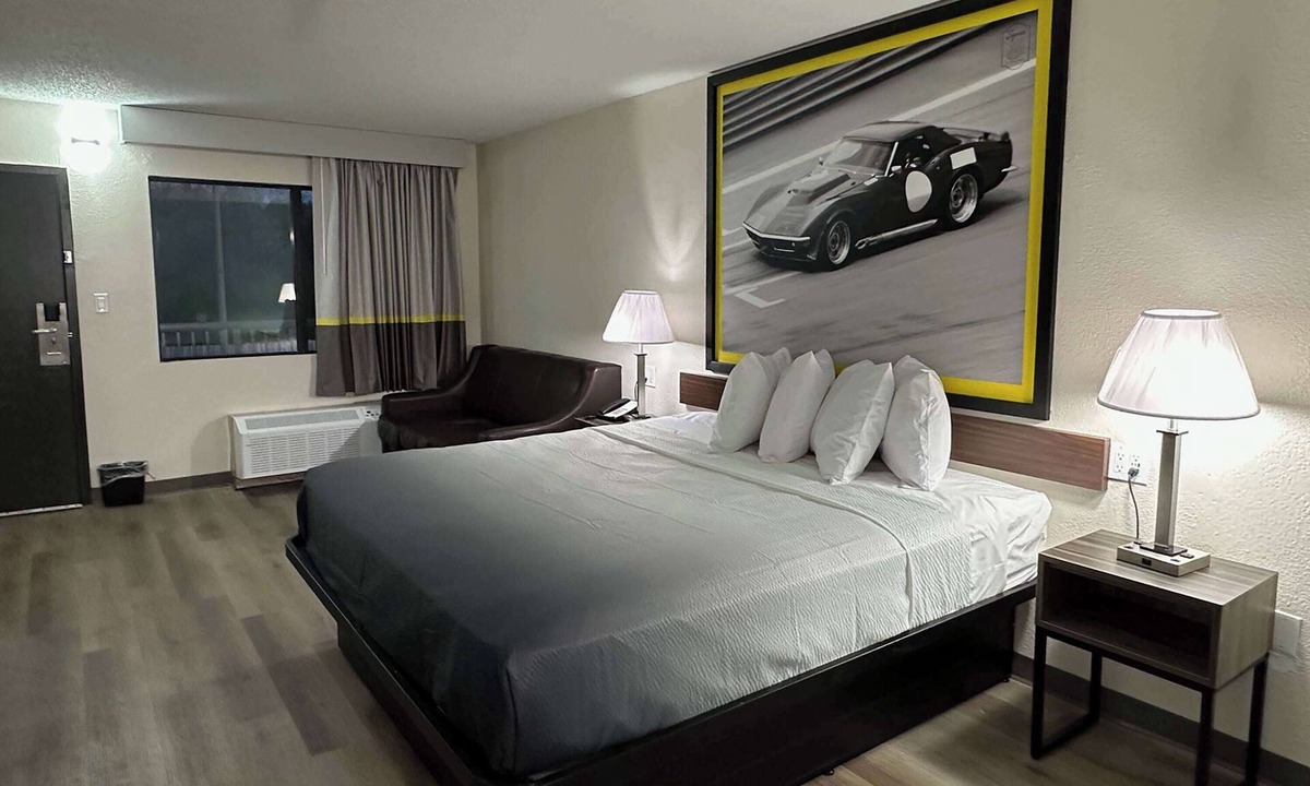 Kannapolis Hotel | Super 8 by Wyndham Kannapolis