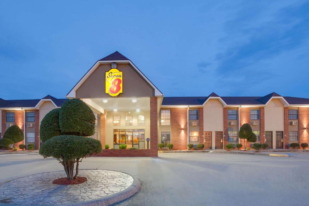 Morrilton Hotel | Super 8 by Wyndham Morrilton