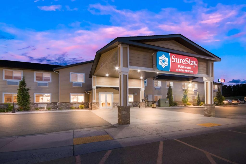 Rexburg Hotel | SureStay Plus Hotel by Best Western Rexburg