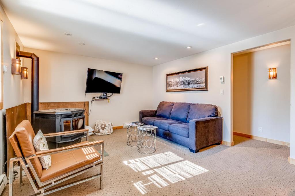 Teton Village Apartment | Tensleep B9