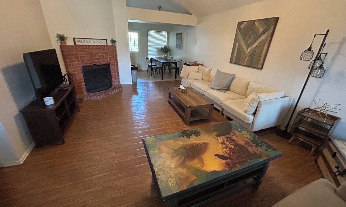 Frisco House | Texas Charm Hideaway 3 bedrooms-4 beds