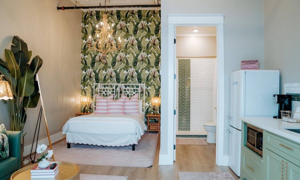 Galveston Apartment | THE BANANA BAY ROOM @emilysontheisland