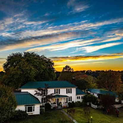 Charles City Bed & Breakfast | The Bed and Breakfast at Peace Hill Farm