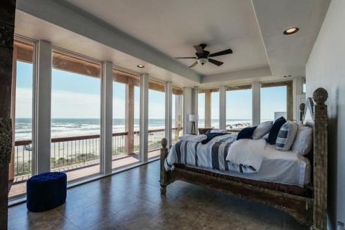 Jamaica Beach House | The Estate - Enormous beachfront home with panoramic ocean views