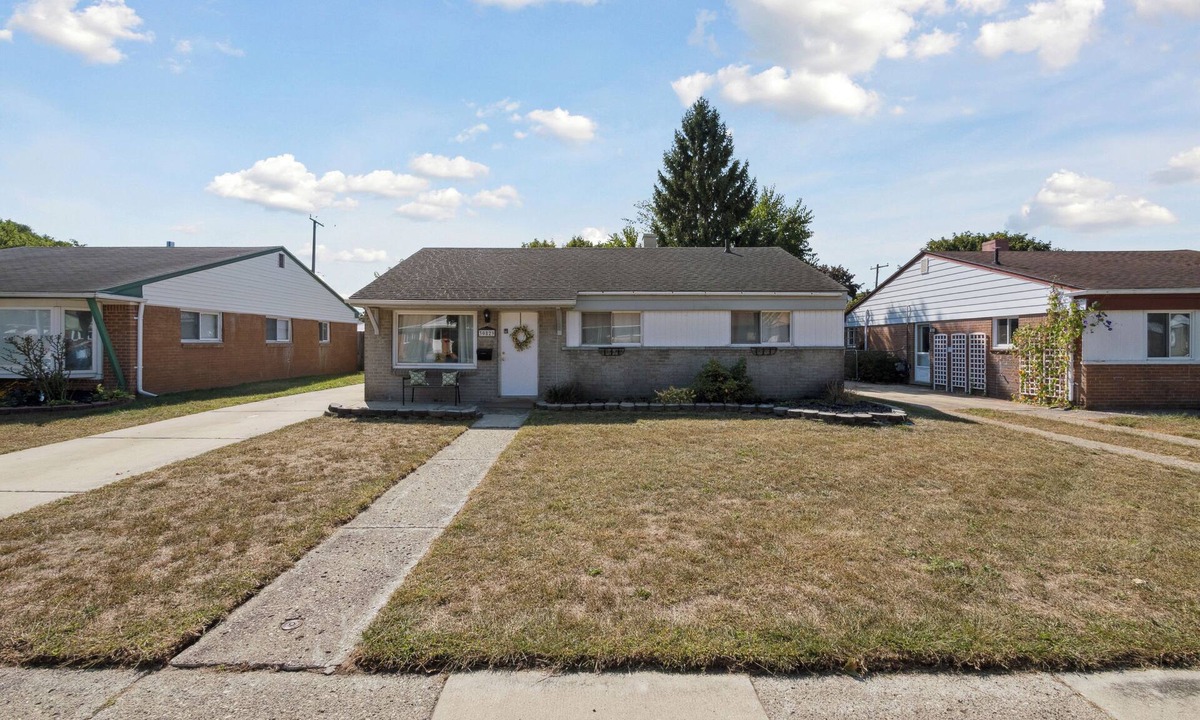 Westland House | The Fernwood Four Bedroom/5Beds