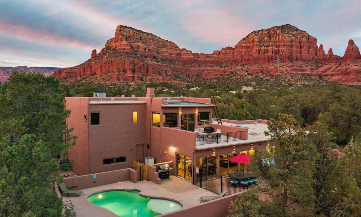 Sedona House | The Hideaway in Sedona - Pool/Spa, Hiking & more!