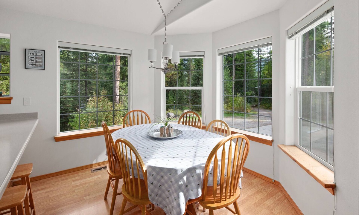 Martin City House | The Hillside House located 8 miles from west entrance to Glacier National Park