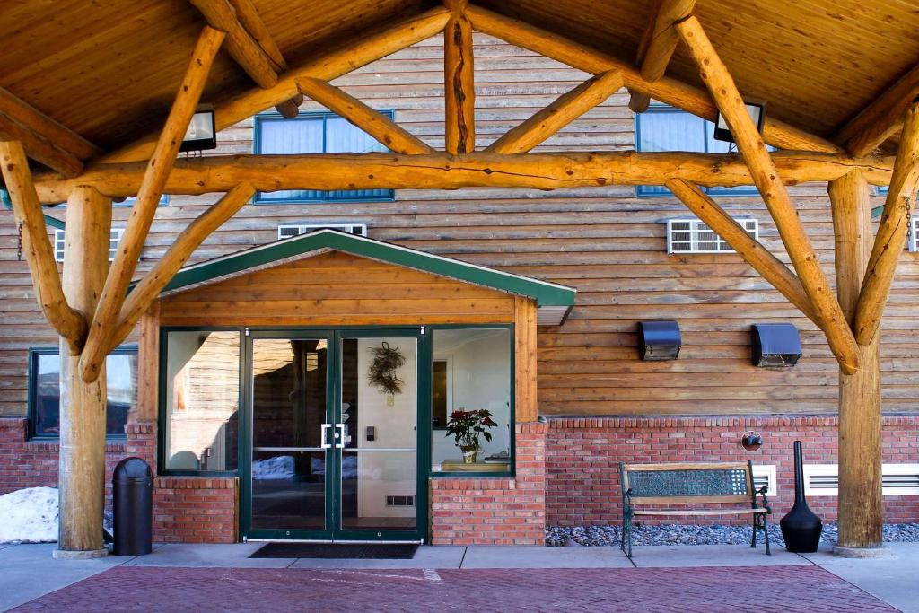 Lander Hotel | The Inn at Lander Travelodge by Wyndham