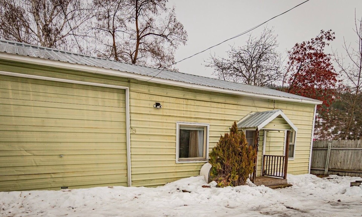 Kellogg House | The Outback: A Silver Mountain Bungalow w/Hot Tub, Pet Friendly