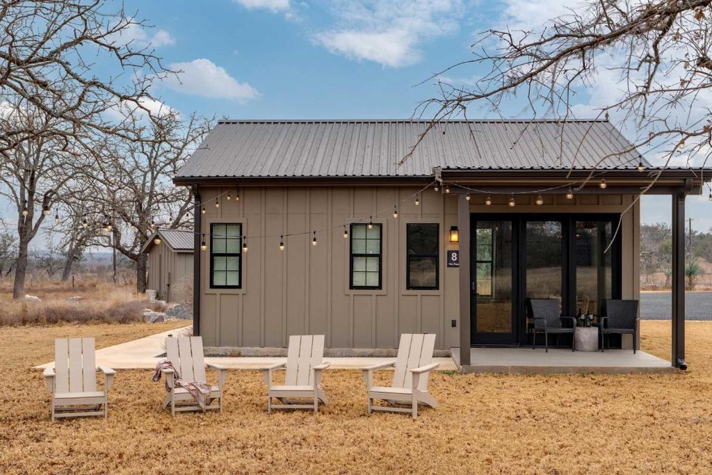 Stonewall House | The Pearl Casita at Featherstone Winery