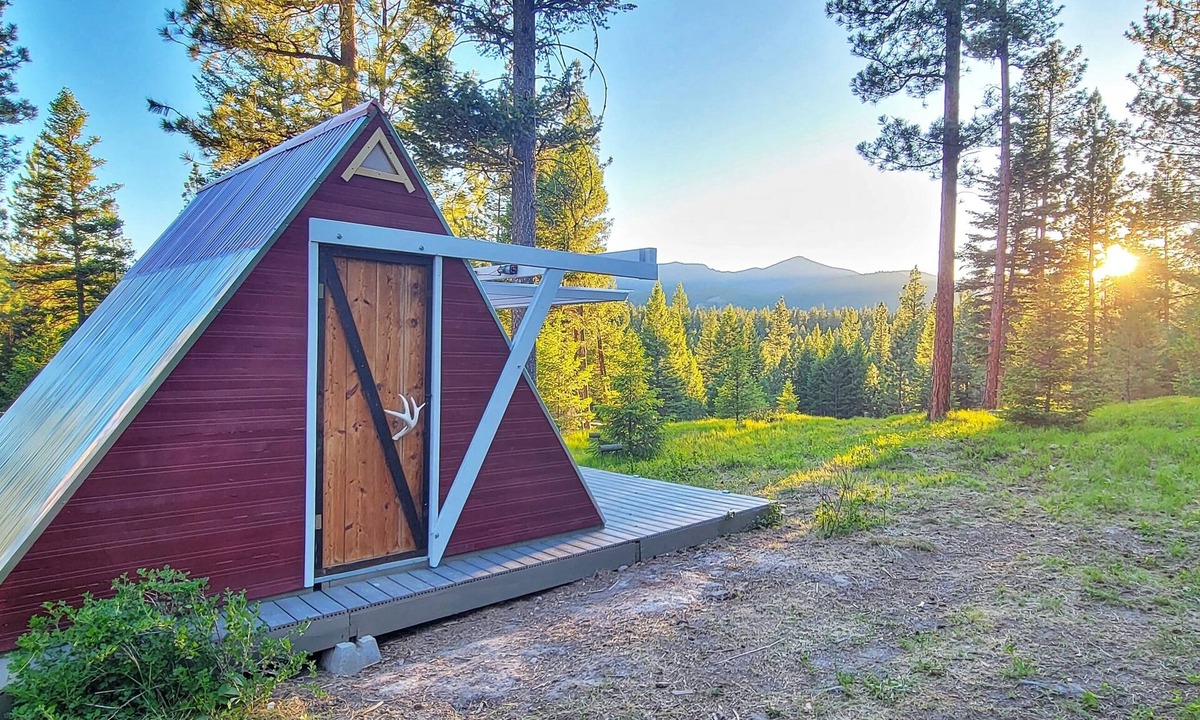 Greenough Cabin | The Stargazer A-frame Cabin with Mtn View, Hot Tub