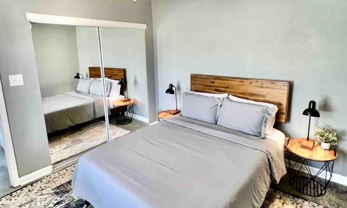 Marion Apartment | This apartment is a 2 bedroom(s), 2 bathrooms, located in Marion, IN.
