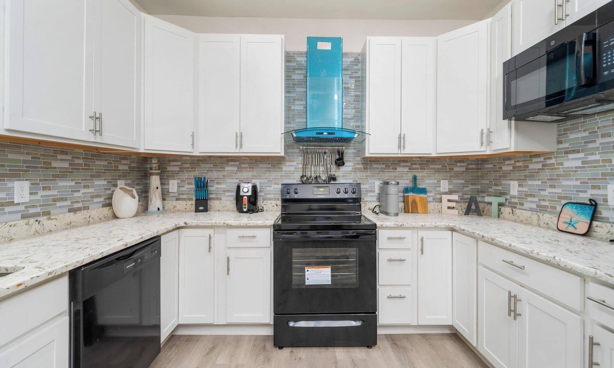 West Columbus House | This house is a 4 bedroom(s), 2.5 bathrooms, located in Columbus, OH, OH.
