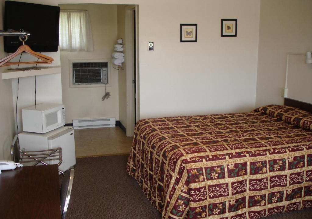 Heyburn Hotel | Tops Motel