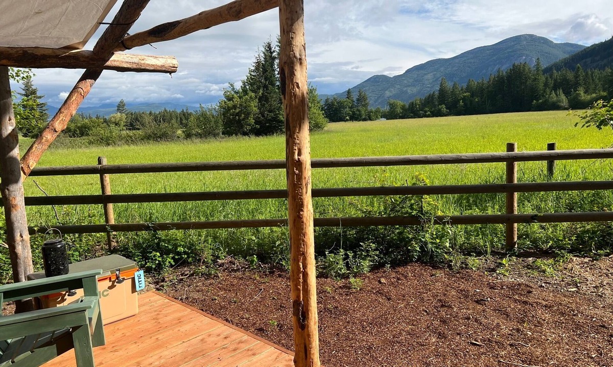 Columbia Falls Cabin | Trailblazer Tent at Columbia Mountain Ranch near Glacier National Park