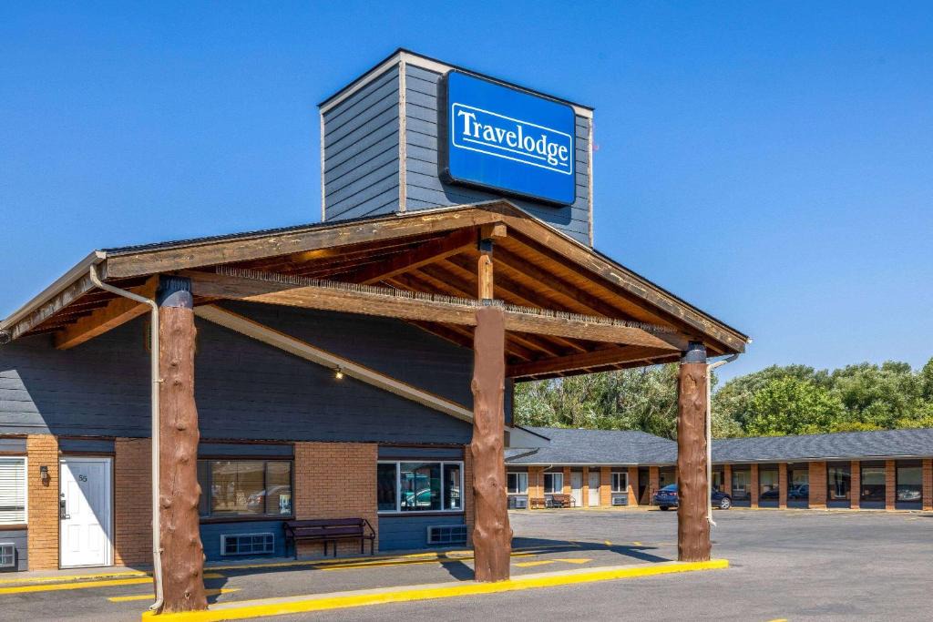Livingston Hotel | Travelodge by Wyndham Livingston