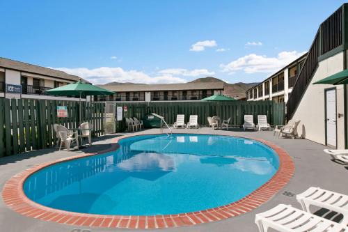 Travelodge | Wenatchee