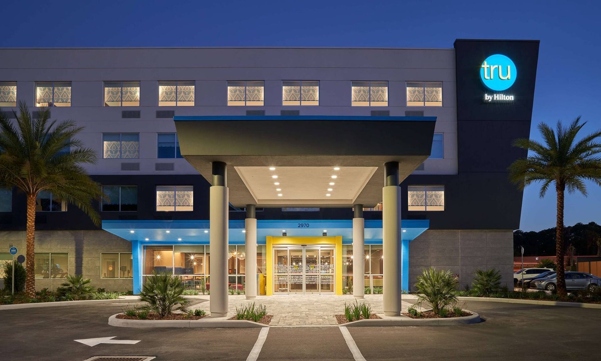 Southside Hotel | Tru by Hilton Jacksonville South Mandarin