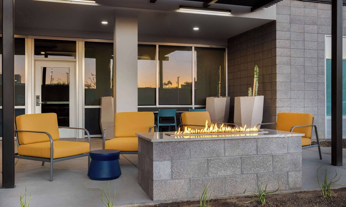 Encanto Hotel | Tru By Hilton Phoenix Midtown