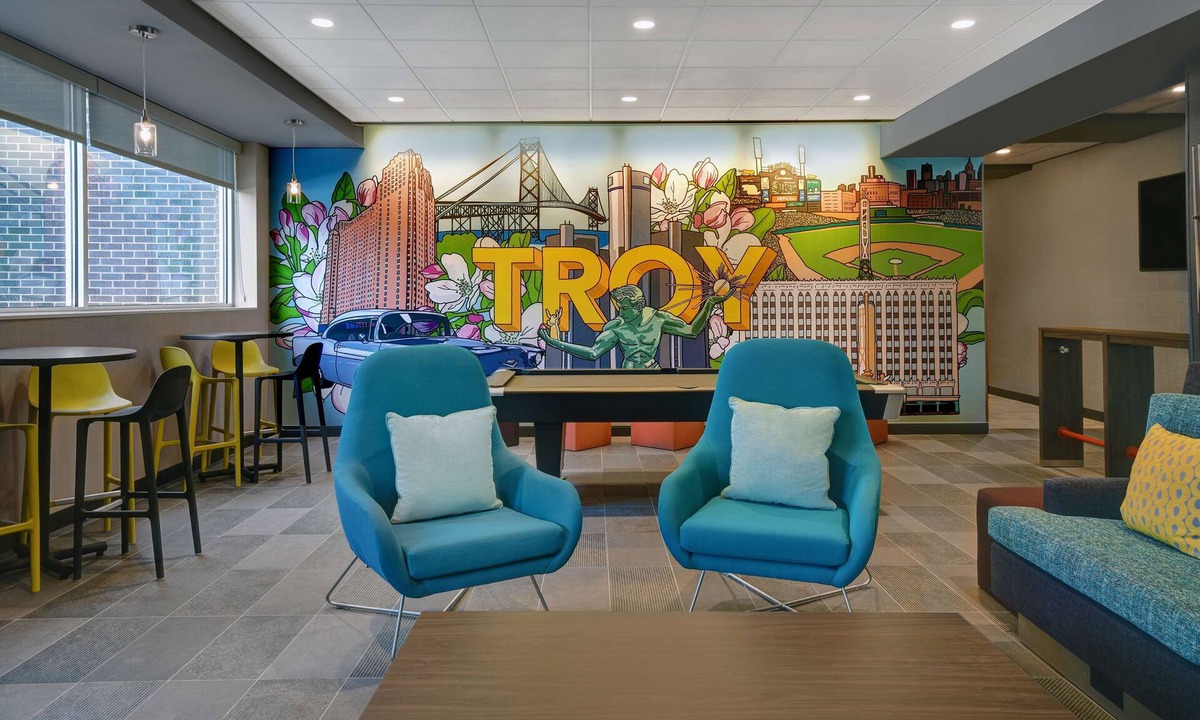 Troy Hotel | Tru by Hilton Troy Detroit