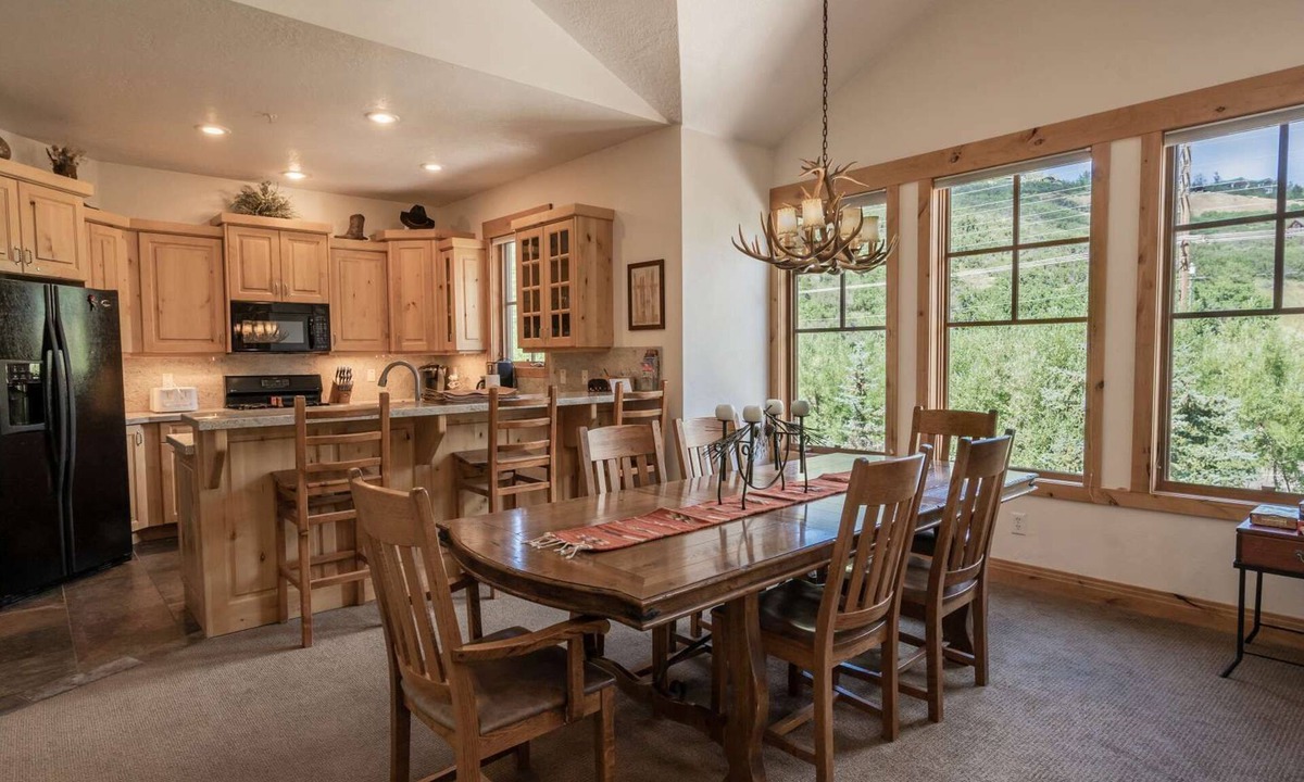 Downtown Park City Condo | Two Blocks from Park City Mountain Resorts -Town Pointe A 301