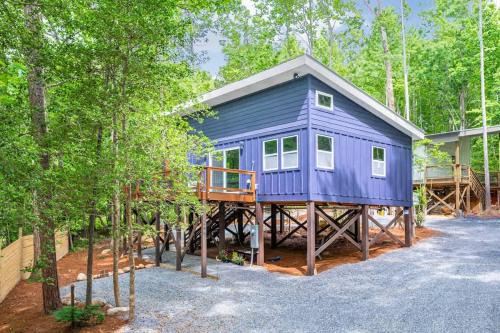 Bynum House | Two Tree Houses - Galaxy and Full Bloom