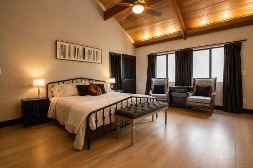 South Tulsa House | Ultimate Family Getaway-Sleeps 18