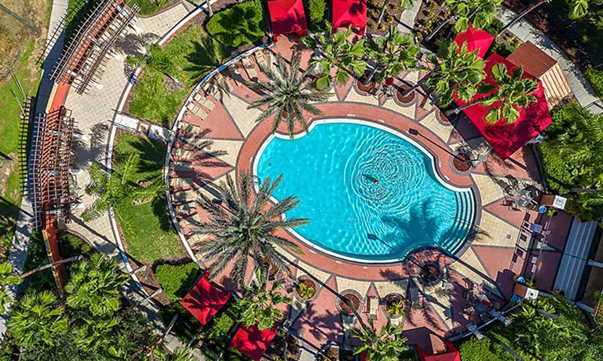 Solana House | Upstay Spacious Home w Private Pool Hot Tub