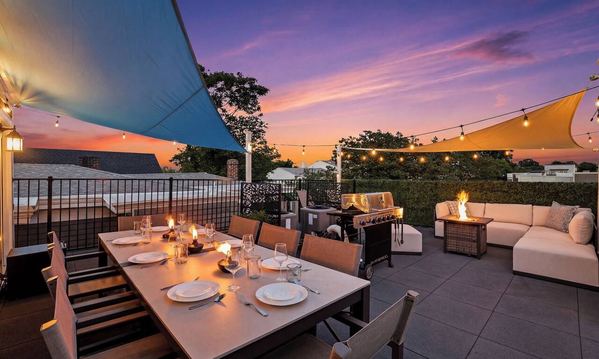 North Chesterfield House | Urban Richmond Retreat w/Rooftop, Hot Tub & Sauna