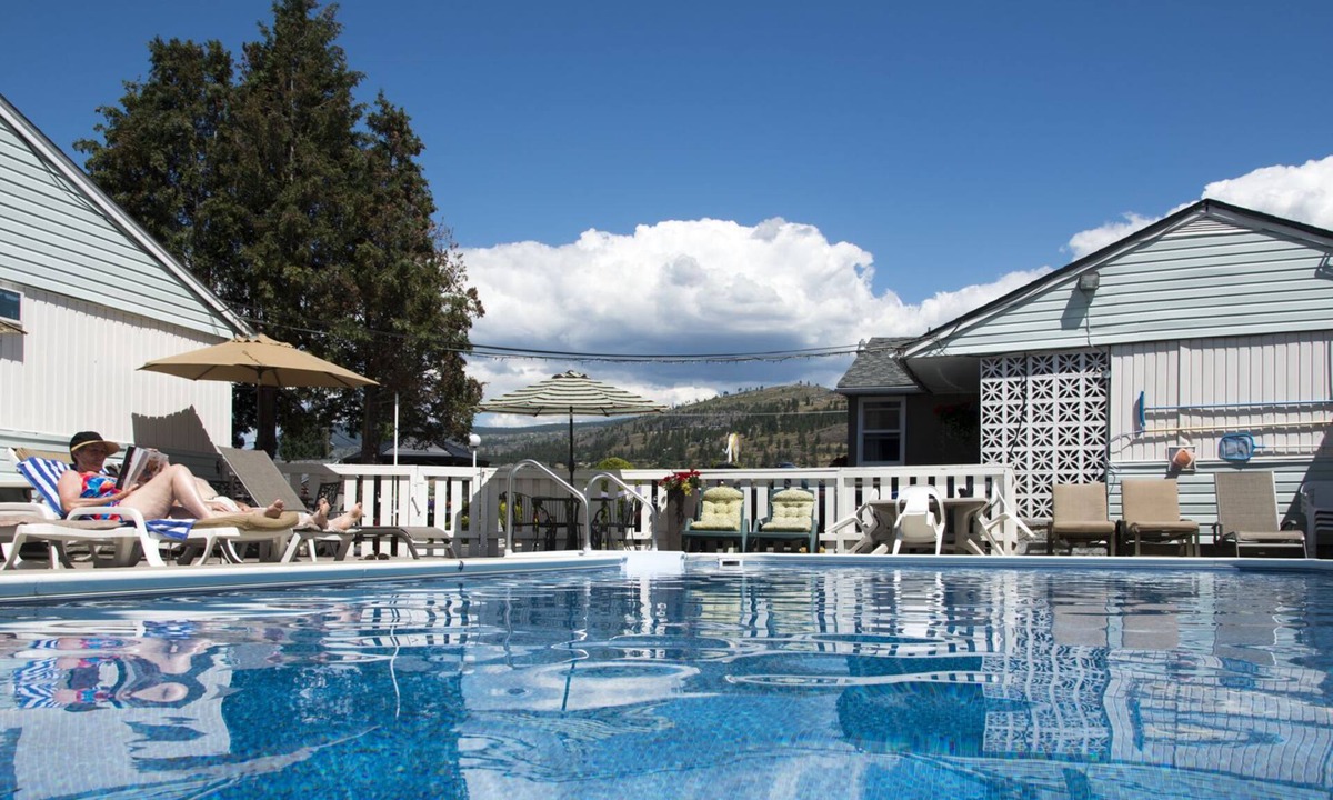 Okanagan-Similkameen Hotel | Valley Star Motel
