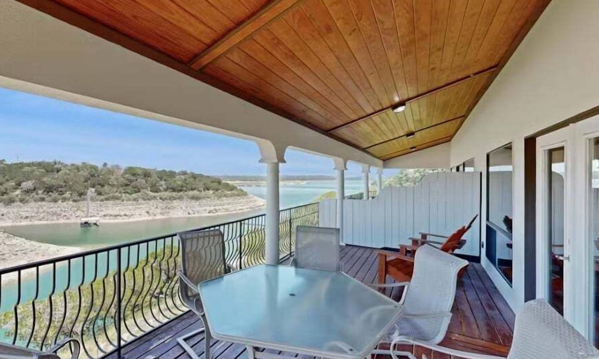 Lago Vista House | Vineyard Haus W/boat Dock on Lake Travis